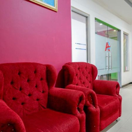 Reddoorz Near Citraland Waterpark Kendari Hotel Lepoleop Luaran gambar