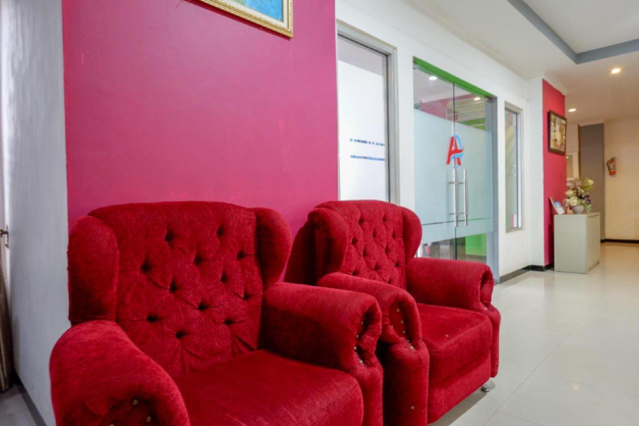 Reddoorz Near Citraland Waterpark Kendari Hotel Lepoleop Luaran gambar