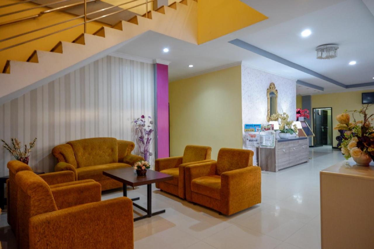 Reddoorz Near Citraland Waterpark Kendari Hotel Lepoleop Luaran gambar