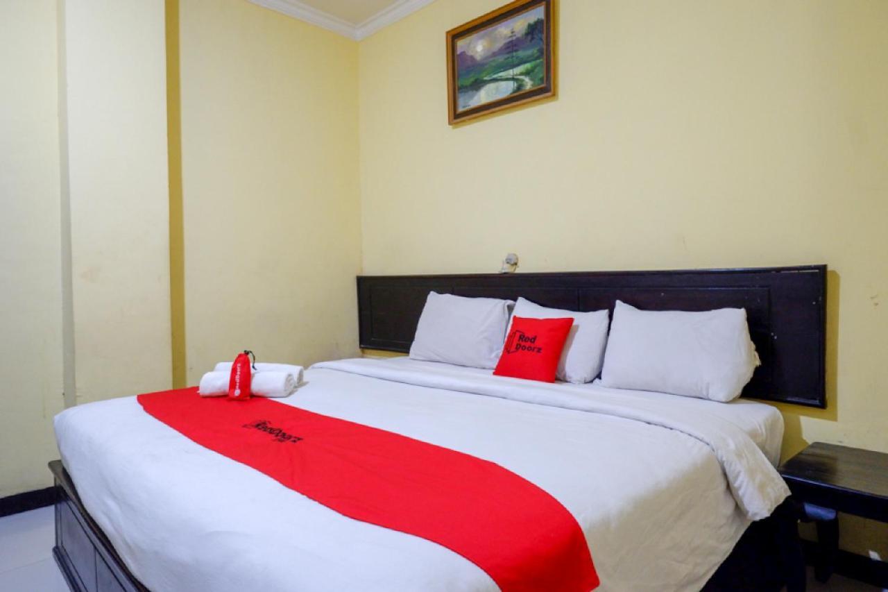 Reddoorz Near Citraland Waterpark Kendari Hotel Lepoleop Luaran gambar