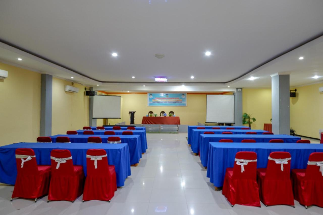 Reddoorz Near Citraland Waterpark Kendari Hotel Lepoleop Luaran gambar